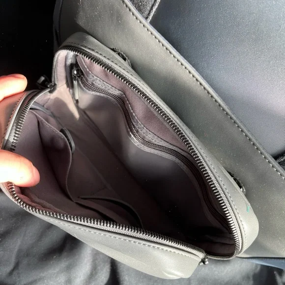 Monos Metro Duffel Dover Grey - Picture 7 of 12